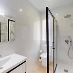 Piso De Hojas * Σανταντέρ